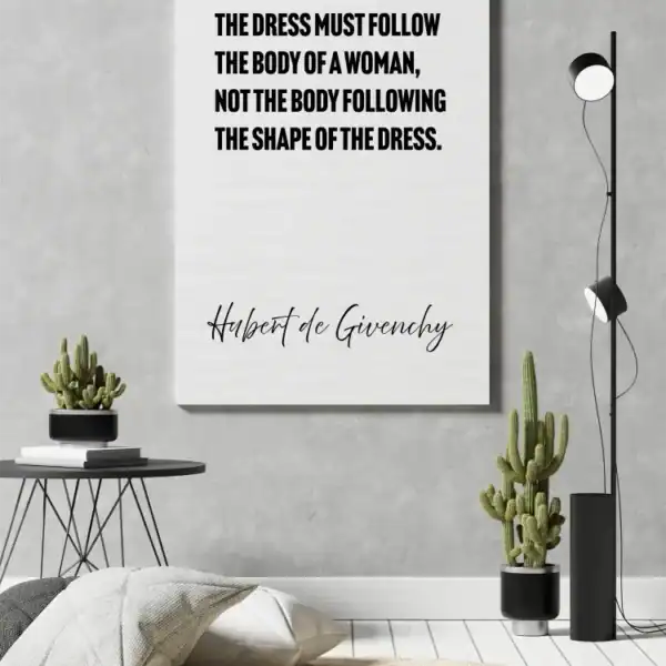 Hubert de Givenchy – Dress follows the body