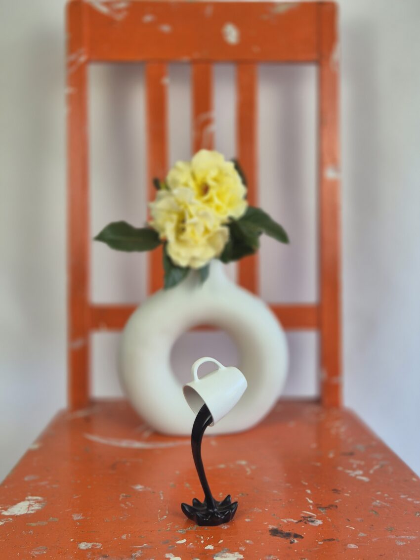 Pourfect Cup – Flytande Skulptur
